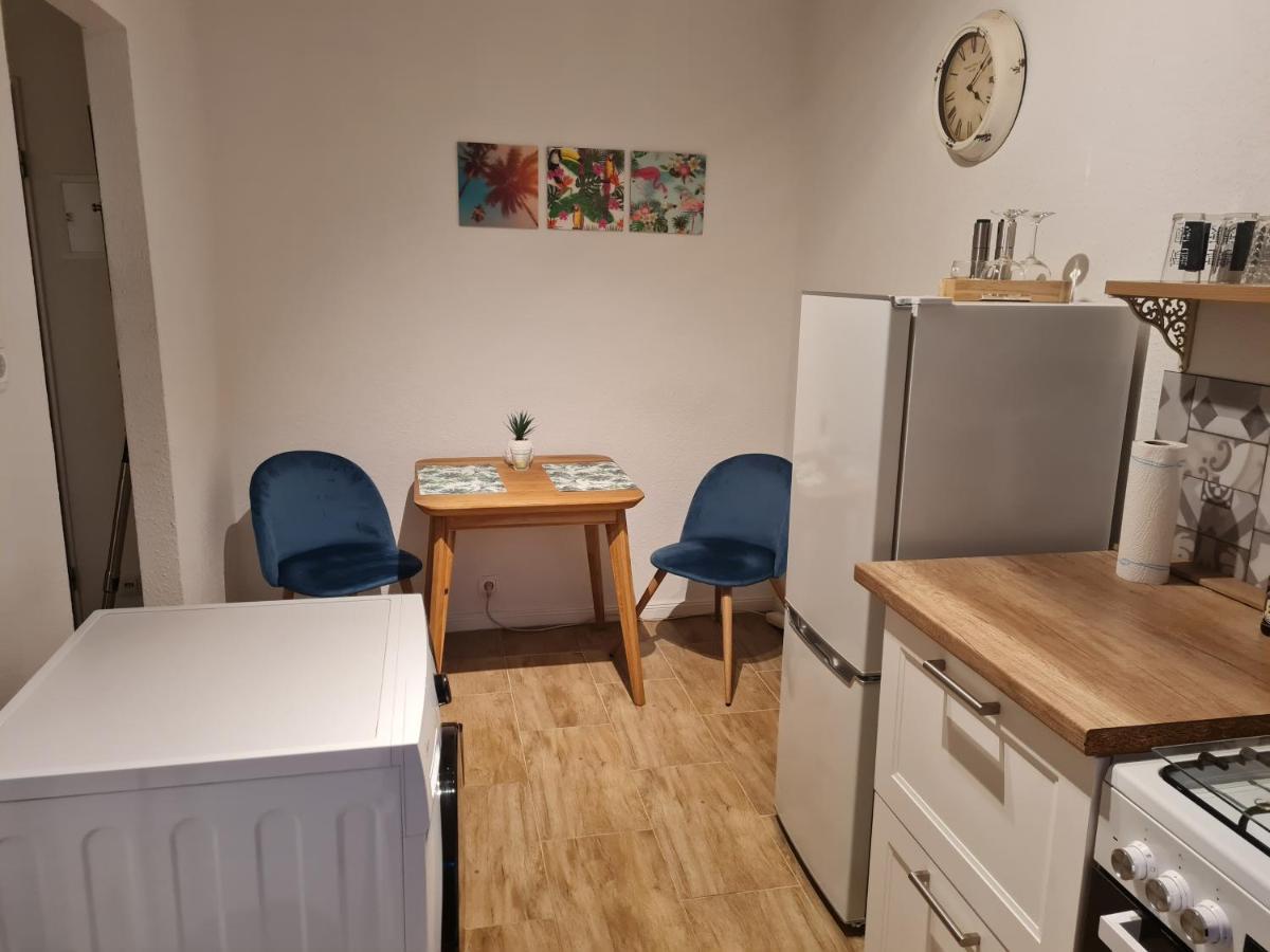 Privates, Gemuetliches Appartement Нойс Экстерьер фото